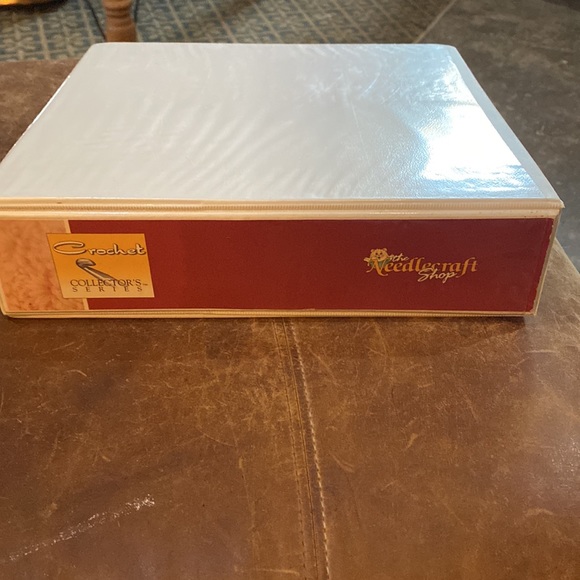 The Needlecraft Shop Crochet Collectors Series's - Picture 2 of 14